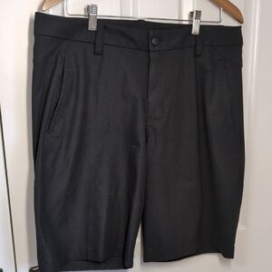 Lululemon Classic Black Men's Shorts Size 38